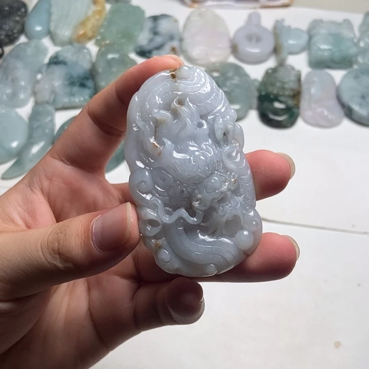 未镶嵌定制翡翠龙牌27