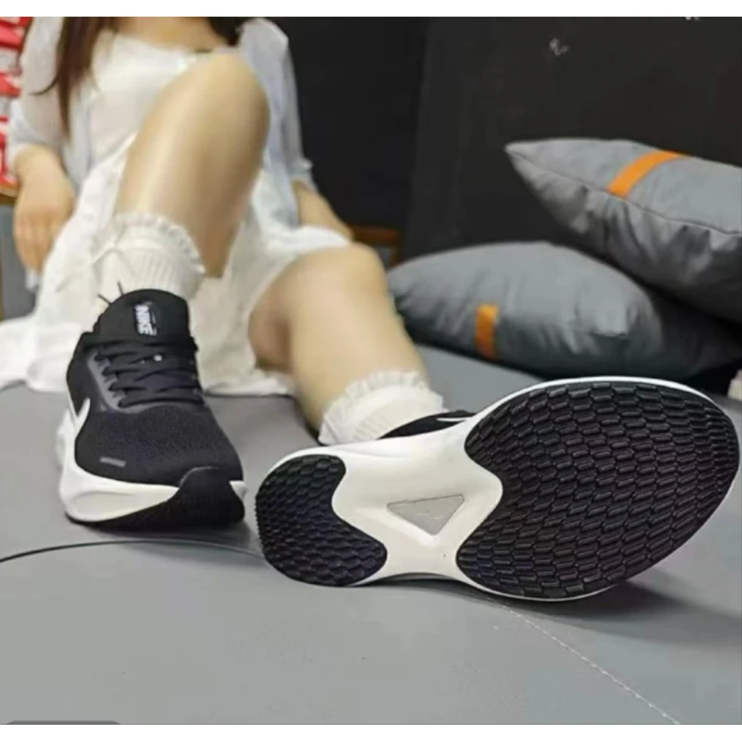 断码运动鞋男女情侣鞋子轻便舒适透气防滑鞋-5