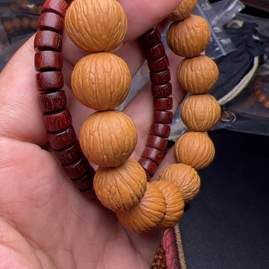 俊***子吊坠猴头核桃有记录