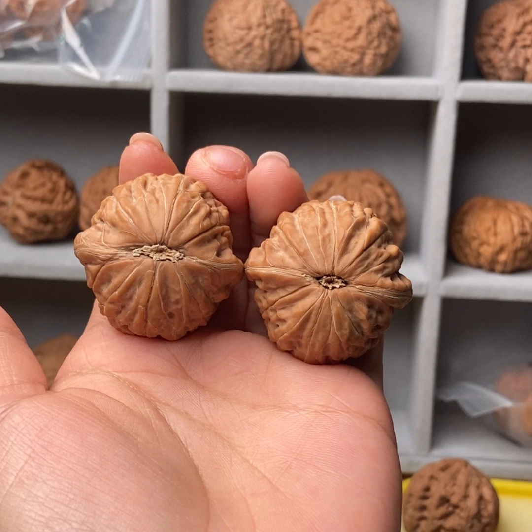 钊***吊坠文玩核桃38铁锤