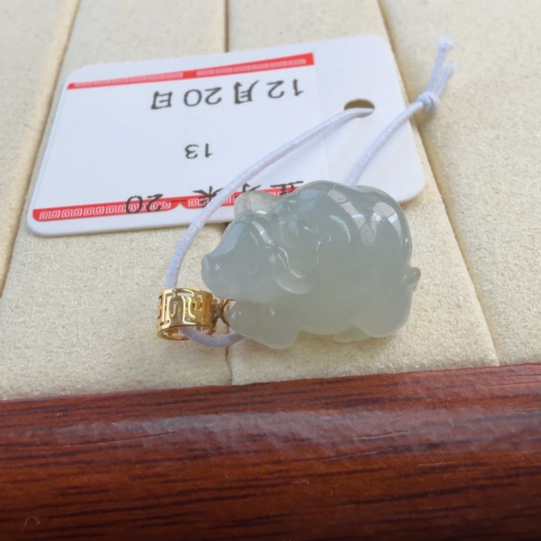 定制翡翠18K金镶嵌