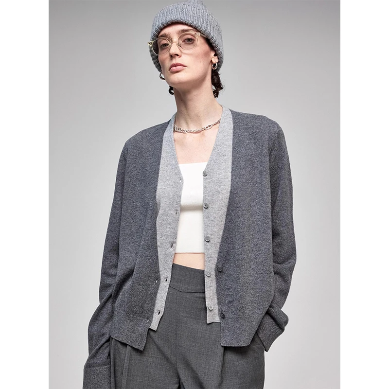 法式设计baby羊毛女设计感小众假俩件气质针织开衫女V领外套