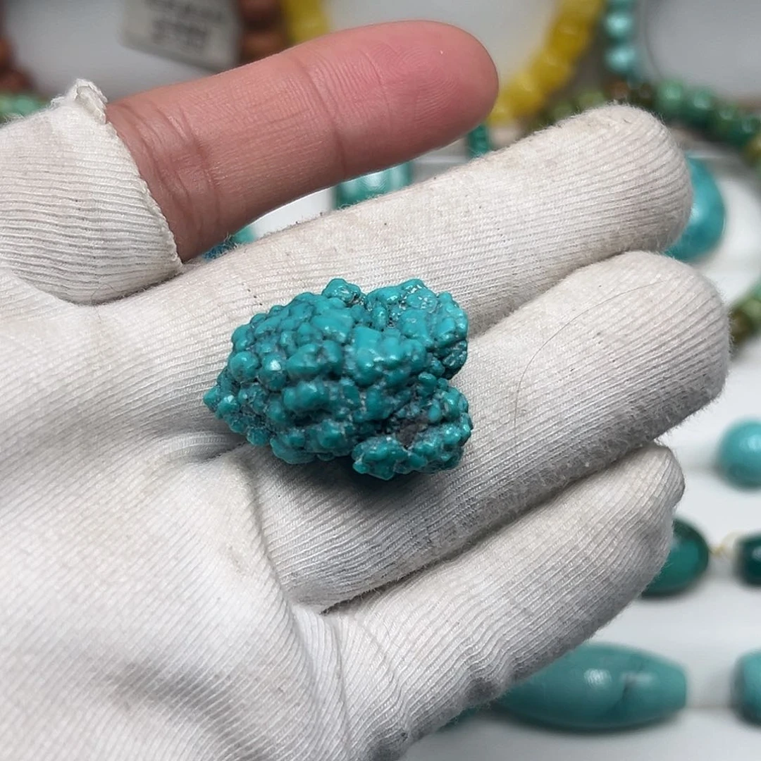 绿松石珠宝奇石未镶嵌蚝**源