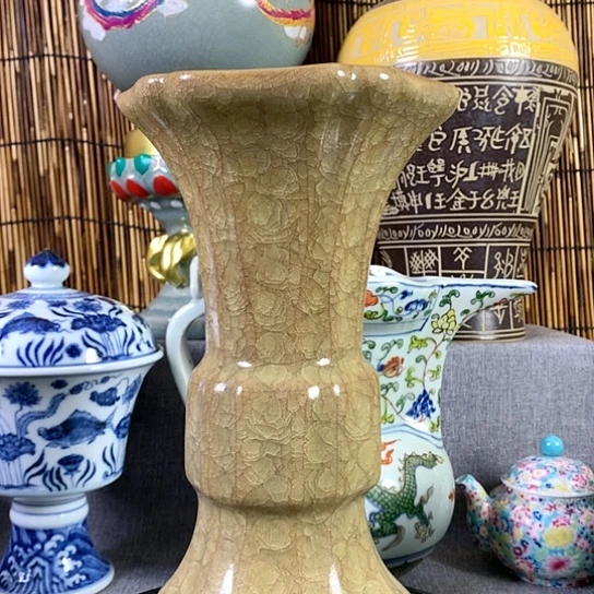 摆件瓷器真的很漂亮到