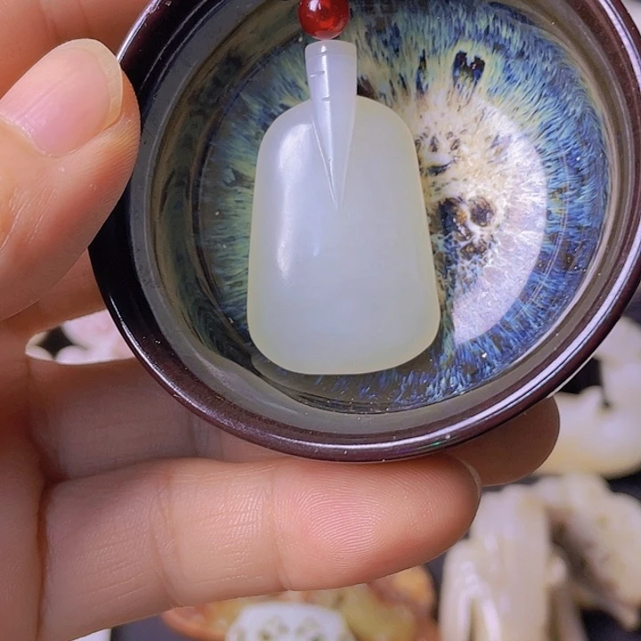 瓷片精美挂件一个精美