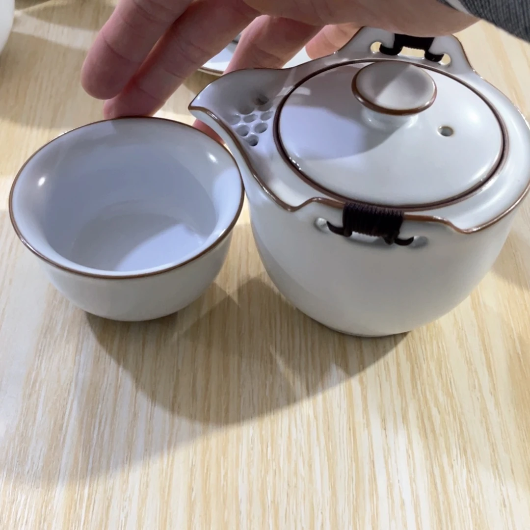 瓷片小微瑕。。。。。。。。。。。