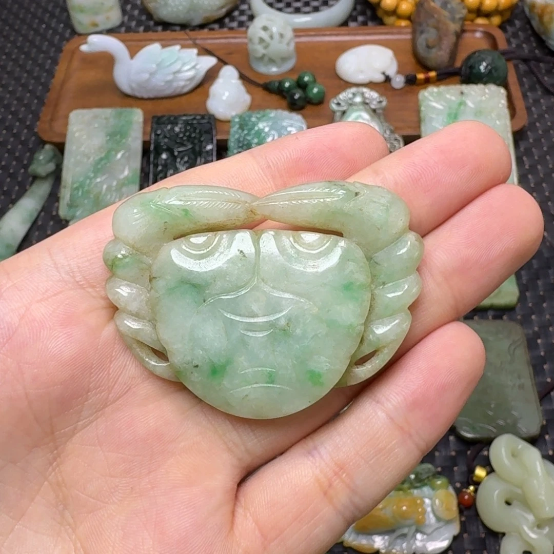 翡翠未镶嵌颈饰翡翠颈饰未镶嵌