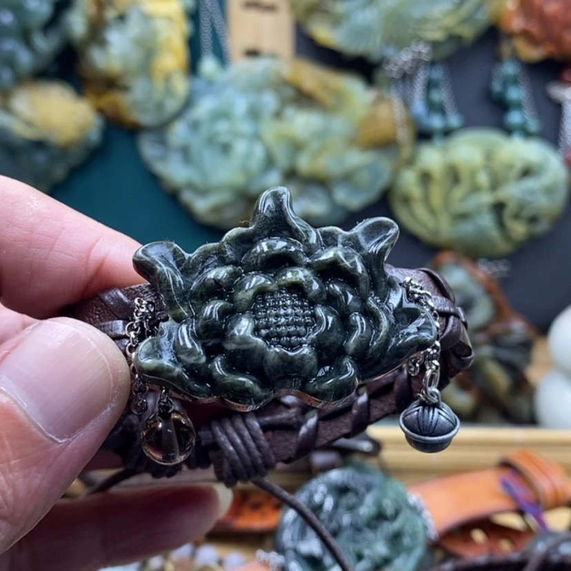 【闪购商品】未镶嵌岫玉手牌