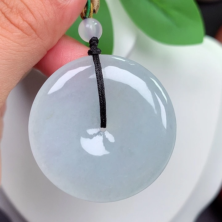 颈饰未镶嵌翡翠平安扣 38.7x6.5mm