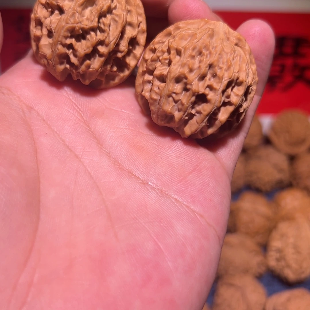 文玩核桃吊坠36全品苹果圆，特别圆