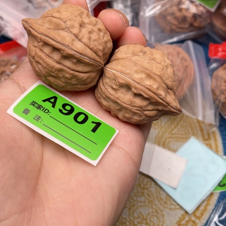 把件文玩核桃核桃