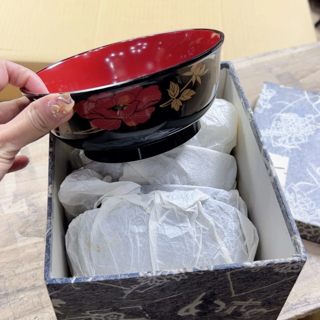 瓷片陶瓷制品厂及纺织