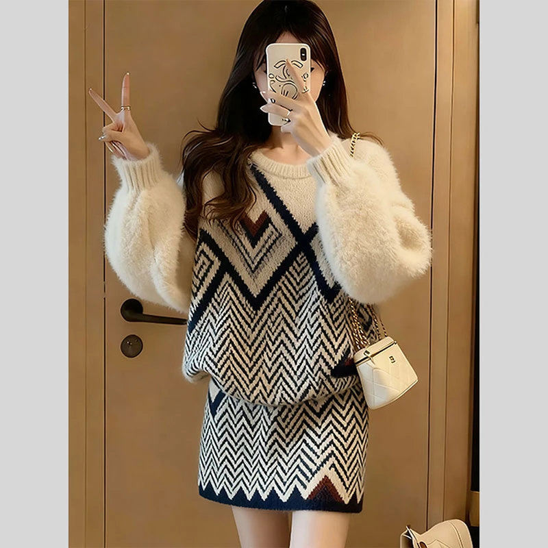 冬装搭配一整套独特绝美时尚高级感超好看慵懒软糯毛衣半裙两件套