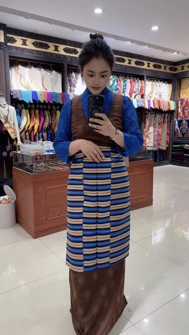 央迪藏式西藏服薄款