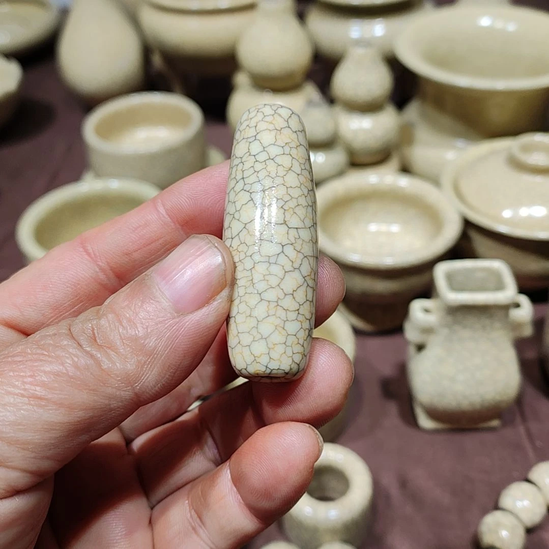 龚东华老师梅花墨纹作品