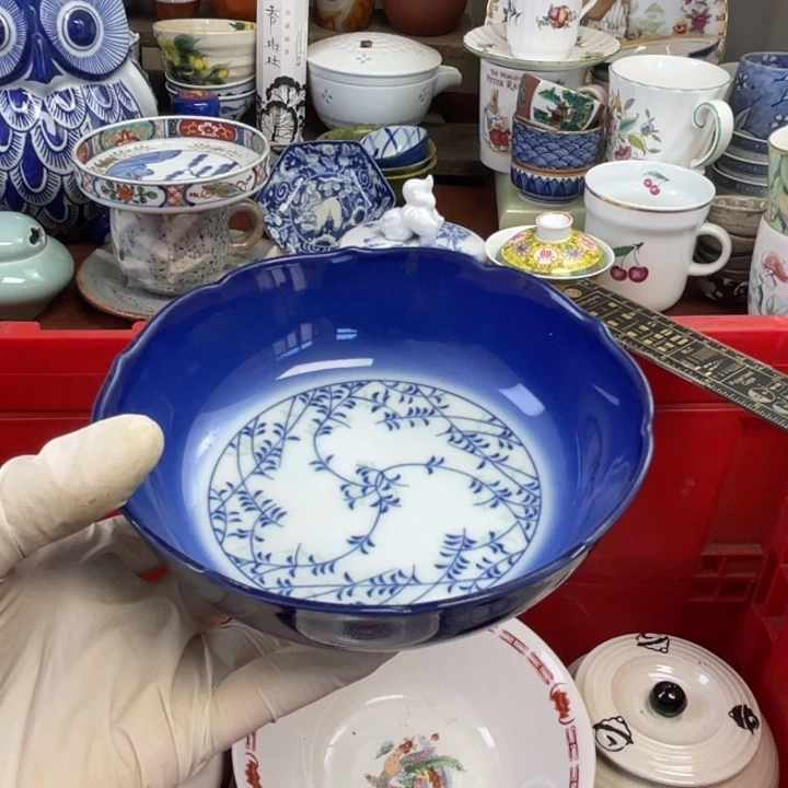 他家瓷器真美…开播了