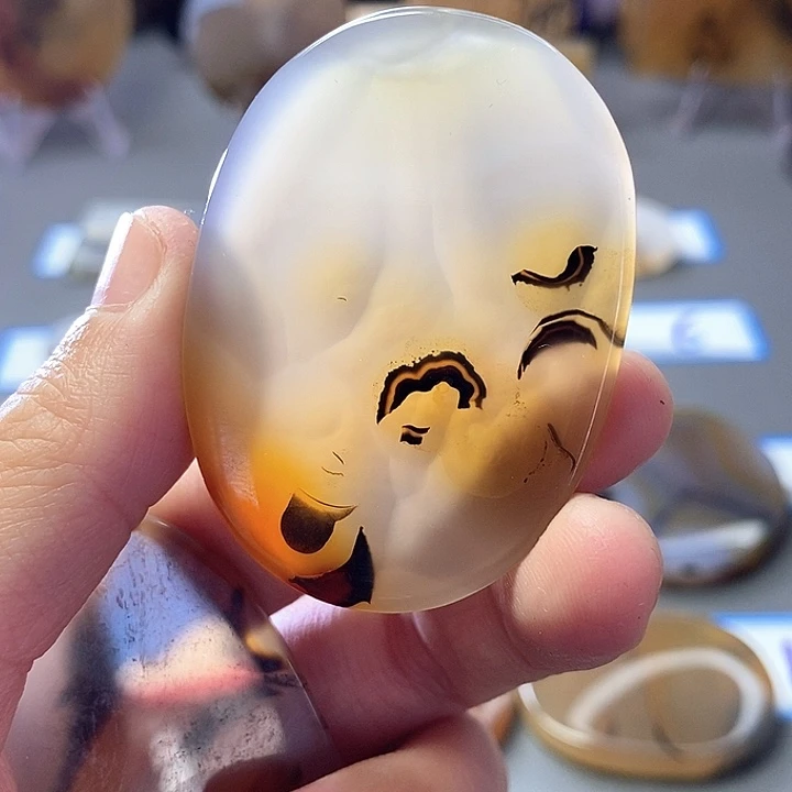 玛瑙/玉髓未镶嵌珠宝半成品