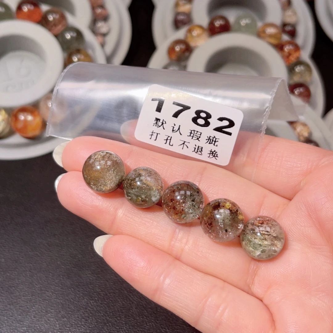 柚***一水晶珠宝半成品未镶嵌