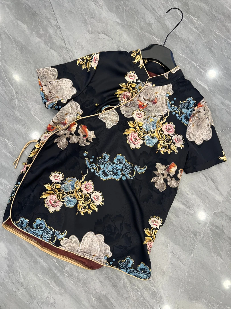 玫花--中式国风气质时尚洋气碎花夏季复古无袖显瘦休闲上衣