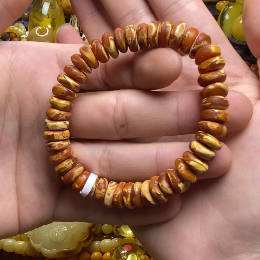 琥珀未镶嵌裸石蜜蜡