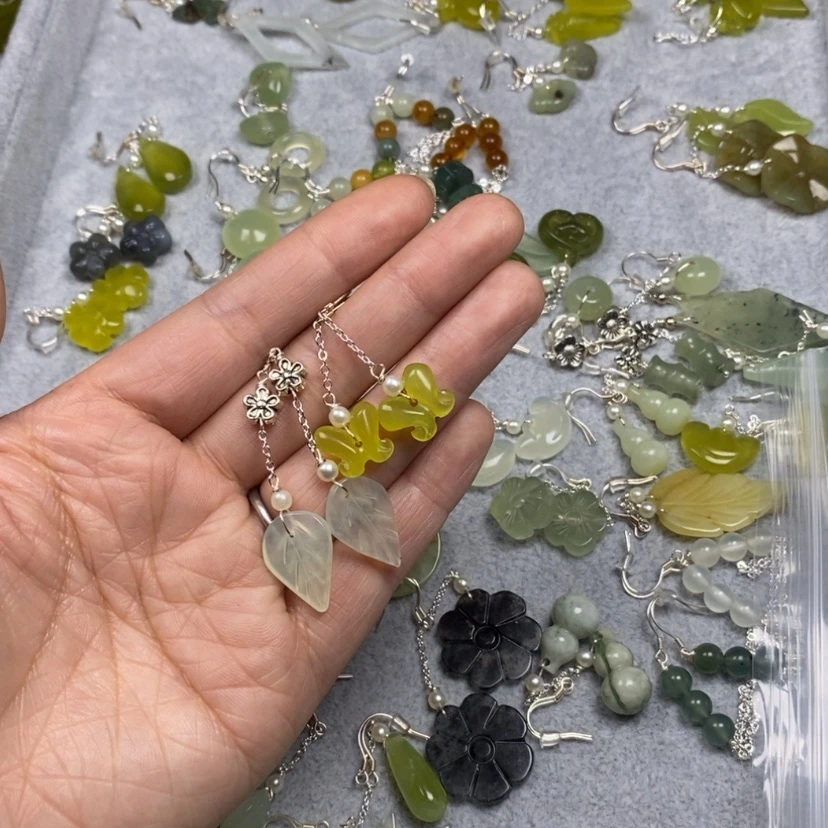 【闪购商品】蛇纹石玉挂件耳饰耳环项链未镶嵌저**을