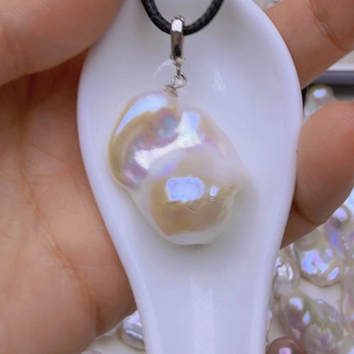 颈饰淡水珍珠未镶嵌