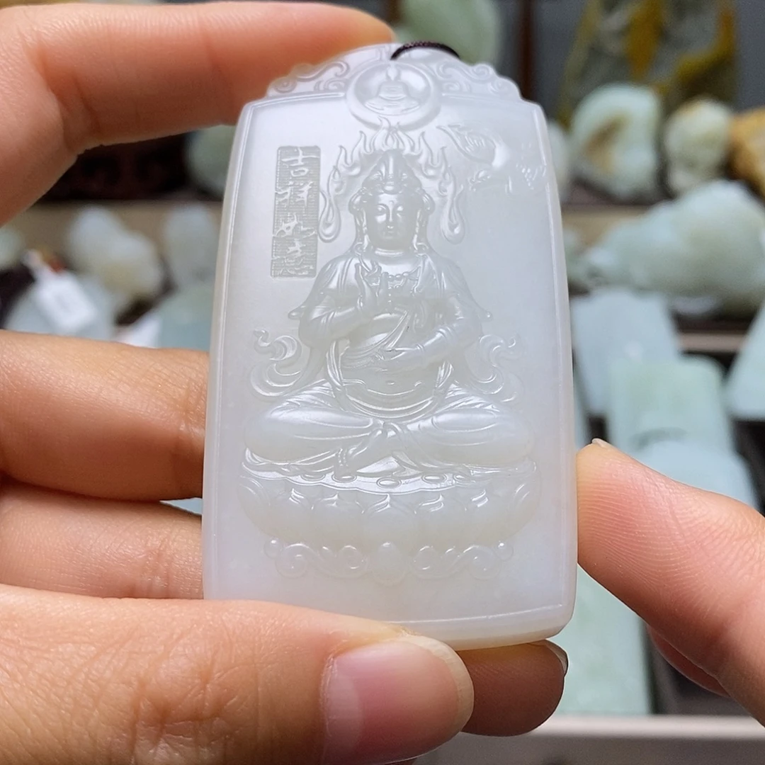 颈饰未镶嵌和田玉