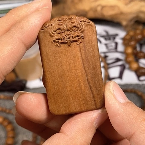 檀香木手串/手链老山檀香雕刻貔貅吊坠