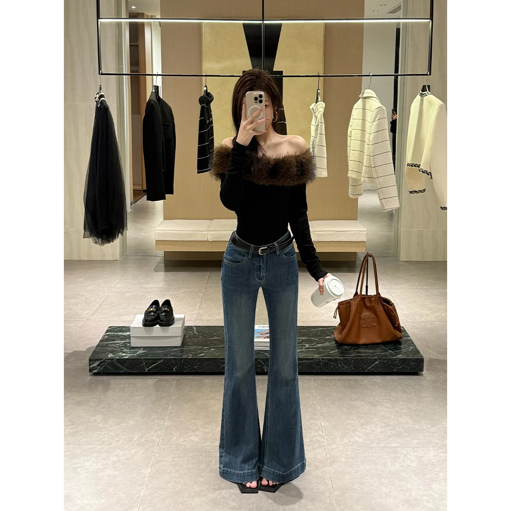 2025年早春新款设计感辣妹中低腰修身显瘦微喇叭复古蓝牛仔裤子女