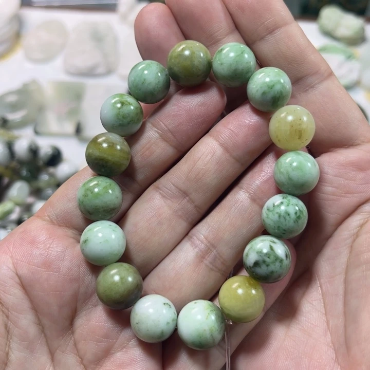 未镶嵌独山玉颈饰卡14