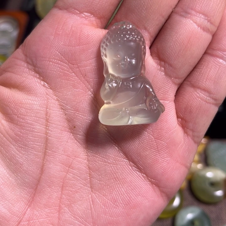 合金蛇纹石玉颈饰