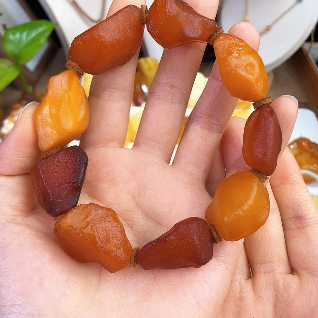 未镶嵌琥珀珠宝奇石?**呐，