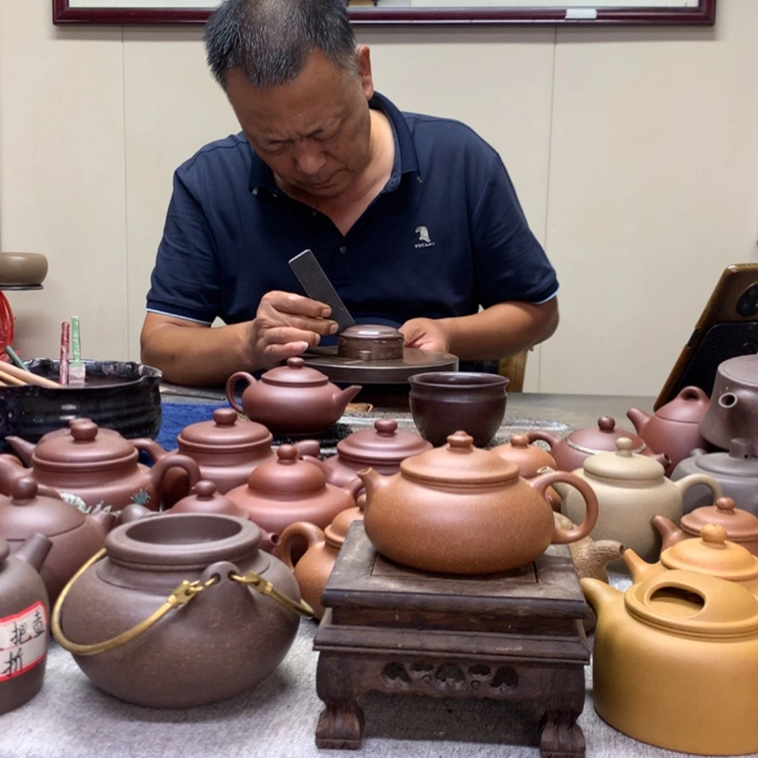 茶壶紫泥黄降坡寒江130 C半手工制作