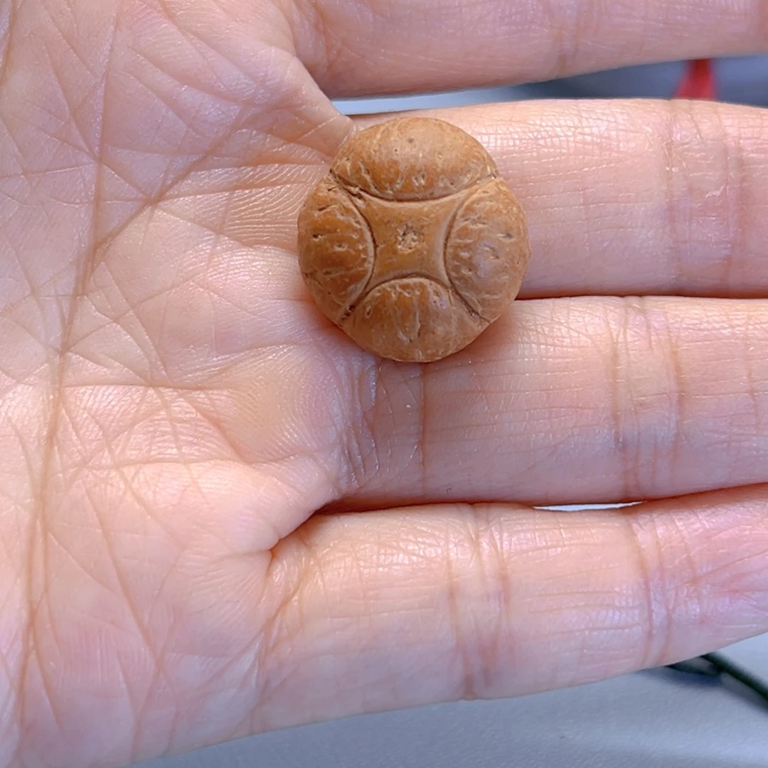 吊坠凤眼菩提19梅花81@9555