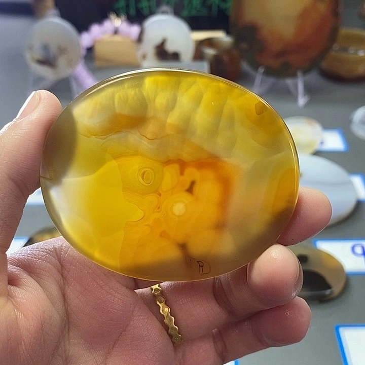 玛瑙/玉髓未镶嵌珠宝半成品