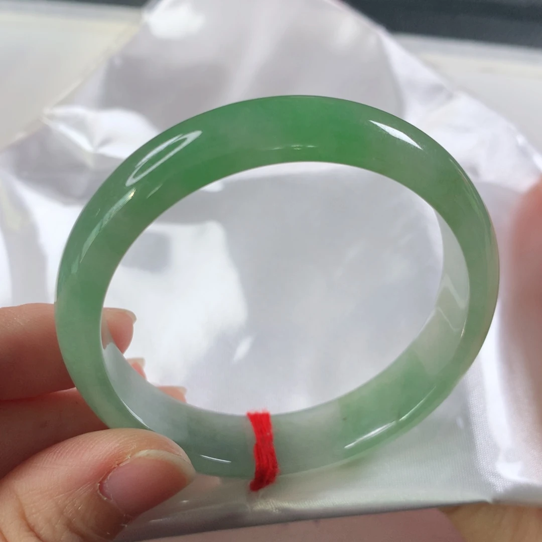 未镶嵌手镯翡翠292