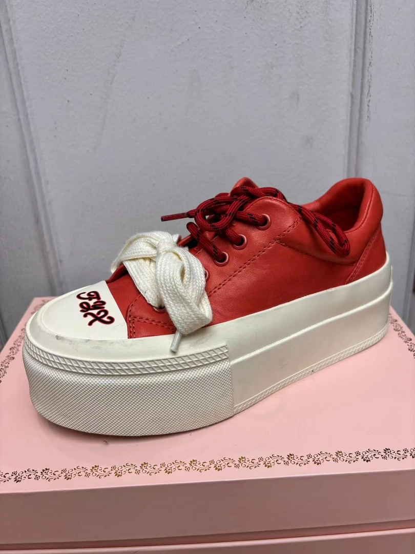 [轻奢] 女鞋百搭通勤厚底休闲板鞋 2028-66