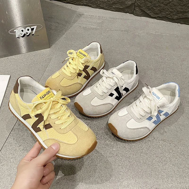 拼色板鞋女2025年新款秋百搭学生休闲鞋运动鞋超火平底时尚德训鞋