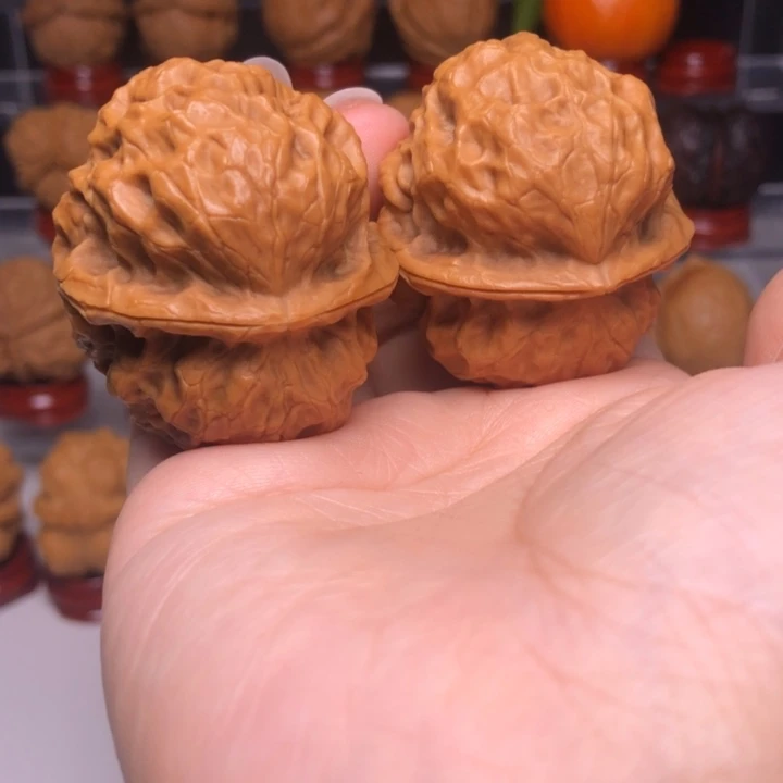 文玩核桃吊坠M*30玄武大帝