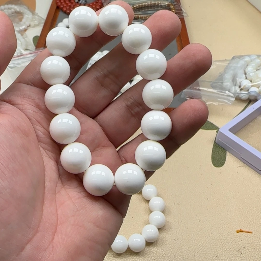 白玉菩提手串白色703