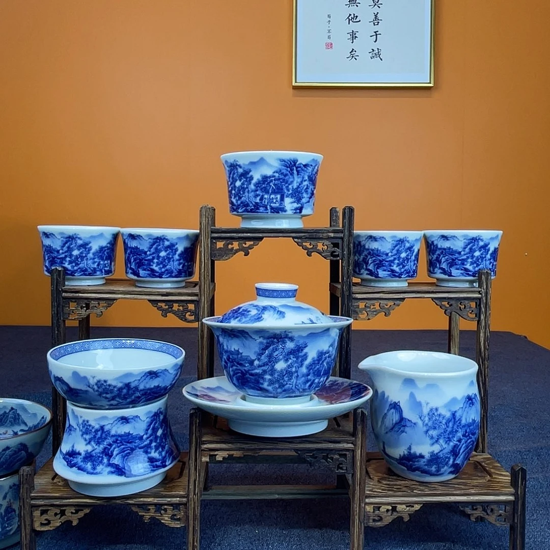 随***心景德镇青花8件加4只客杯