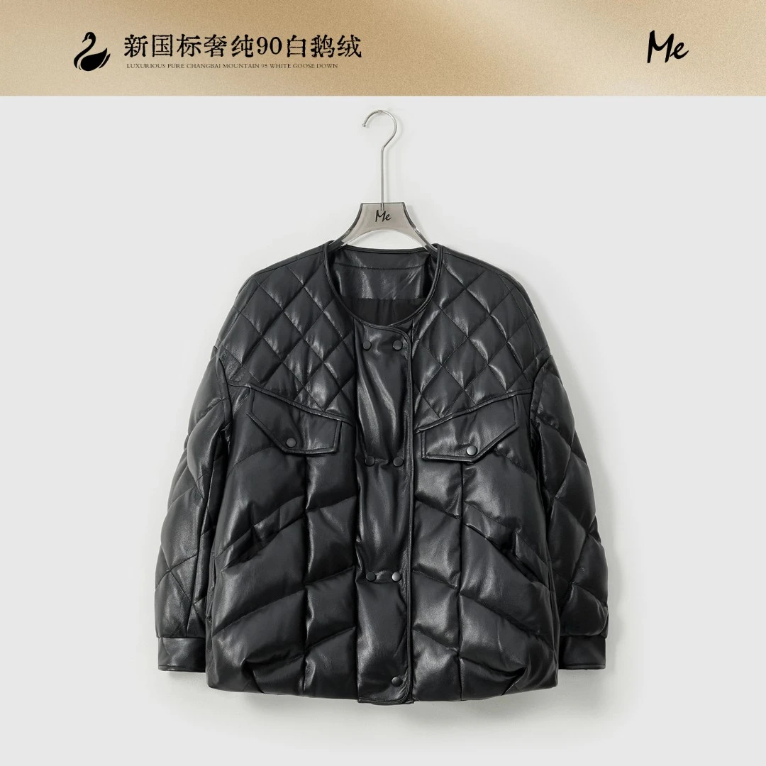 ME【小香魔镜羽绒服】白鹅绒奢牌感光泽皮面时尚保暖羽绒服MESA4474
