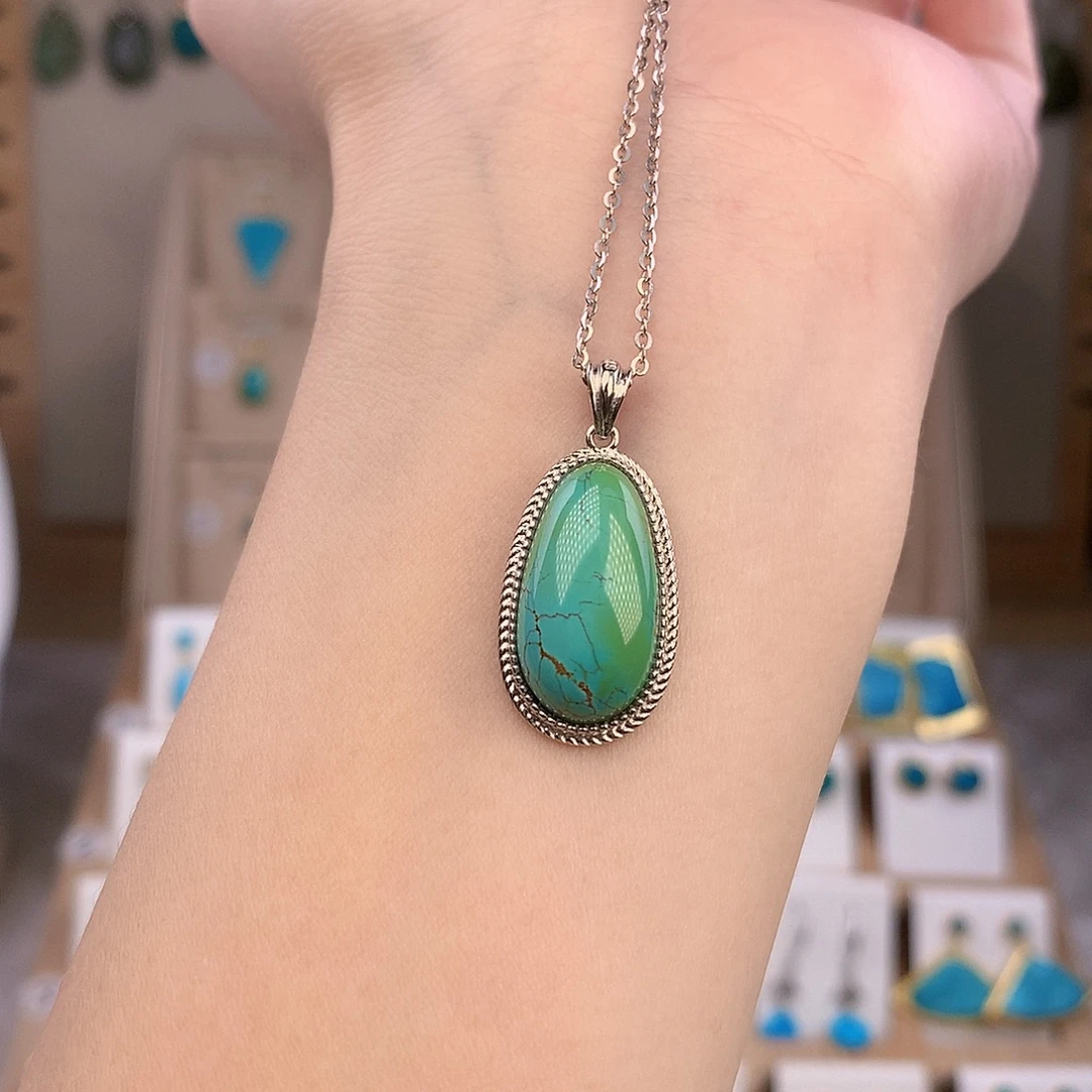 绿松石银S925镶嵌颈饰