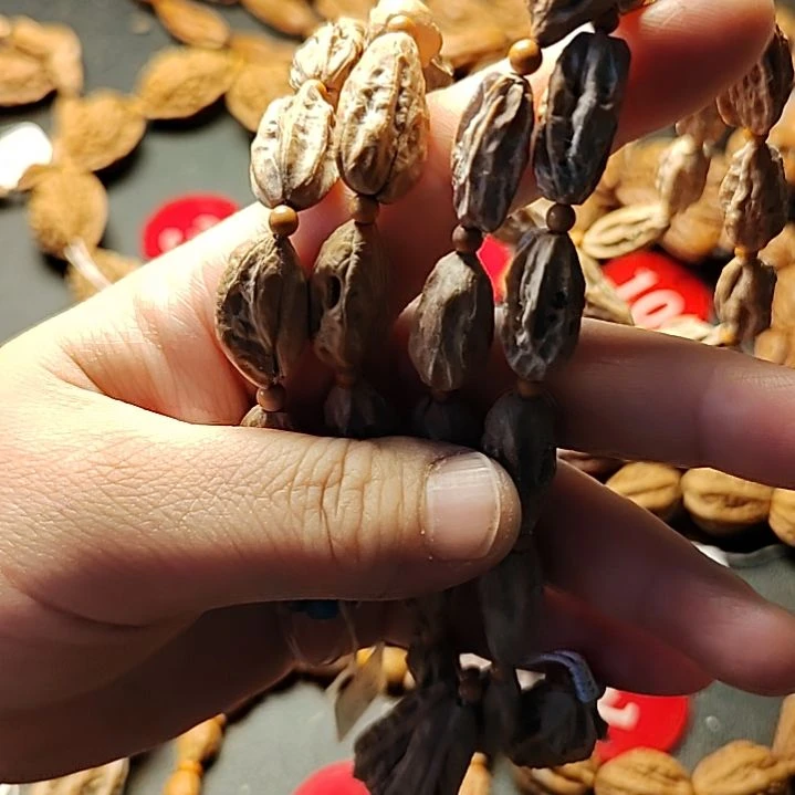 文玩核桃手串欠***来波波4脖挂