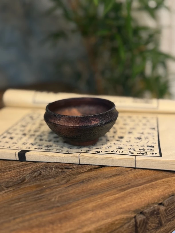 全手工黑砂主人杯（落灰不一）