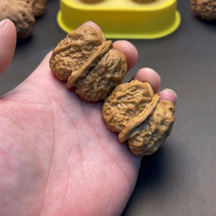 大叶紫檀（黑酸枝木类）蛤蟆头