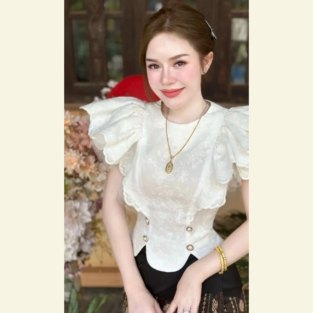 夏季法式气质小众轻奢高级设计感独特漂亮重工钉珠白色飞飞袖衬衫