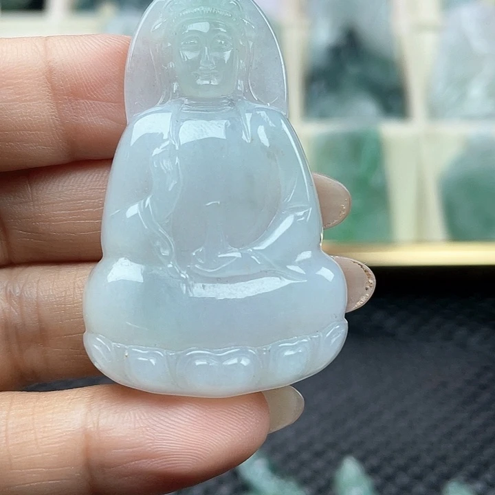 颈饰未镶嵌翡翠天然翡翠A货观音