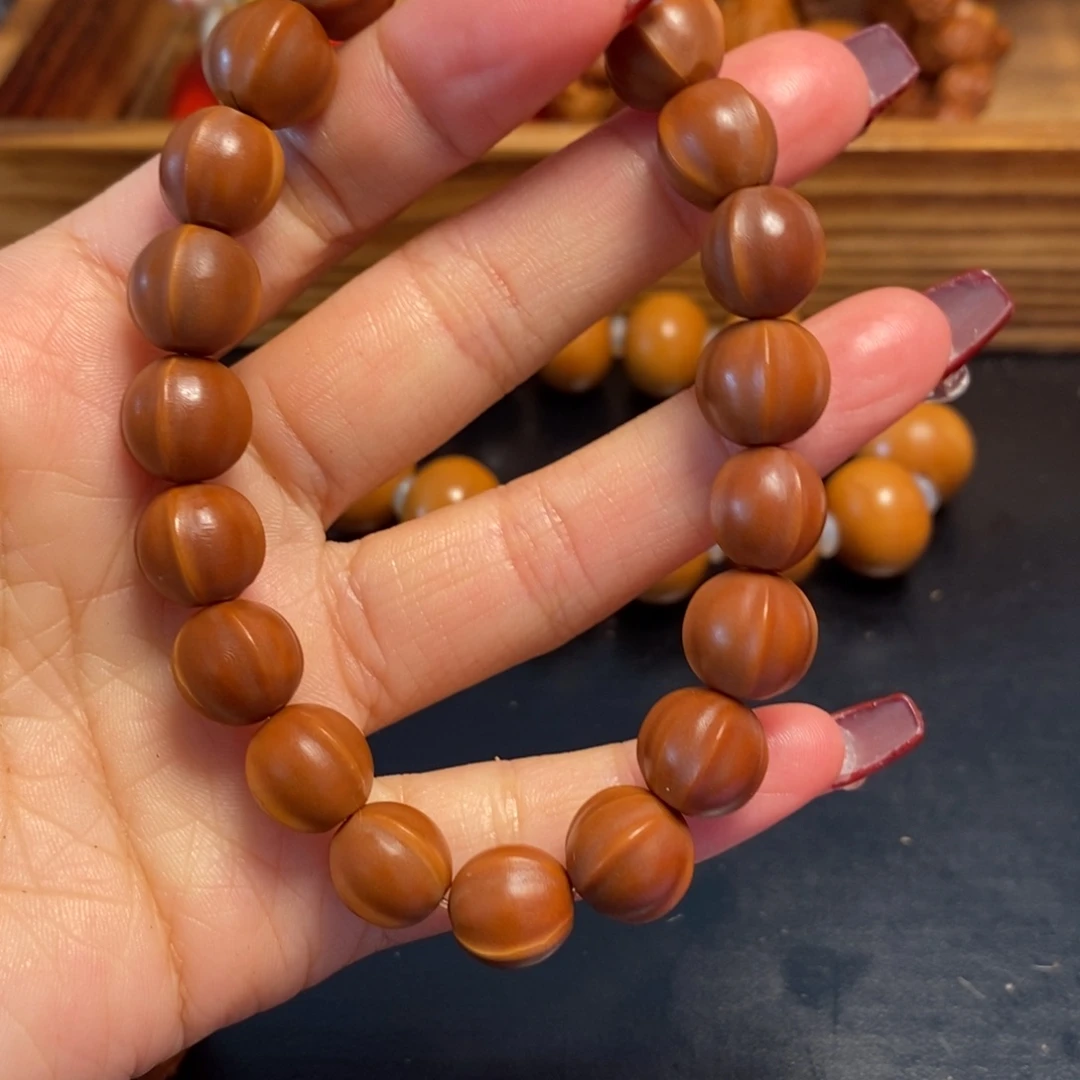 橄榄核手串/手链猴头鲨鱼背