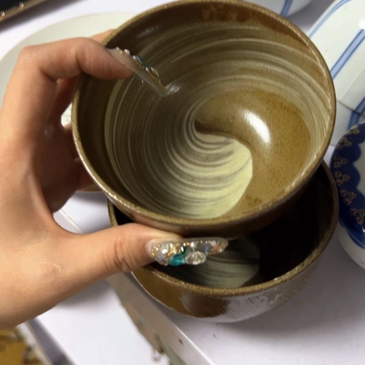 盖碗瓷器直播放漏中